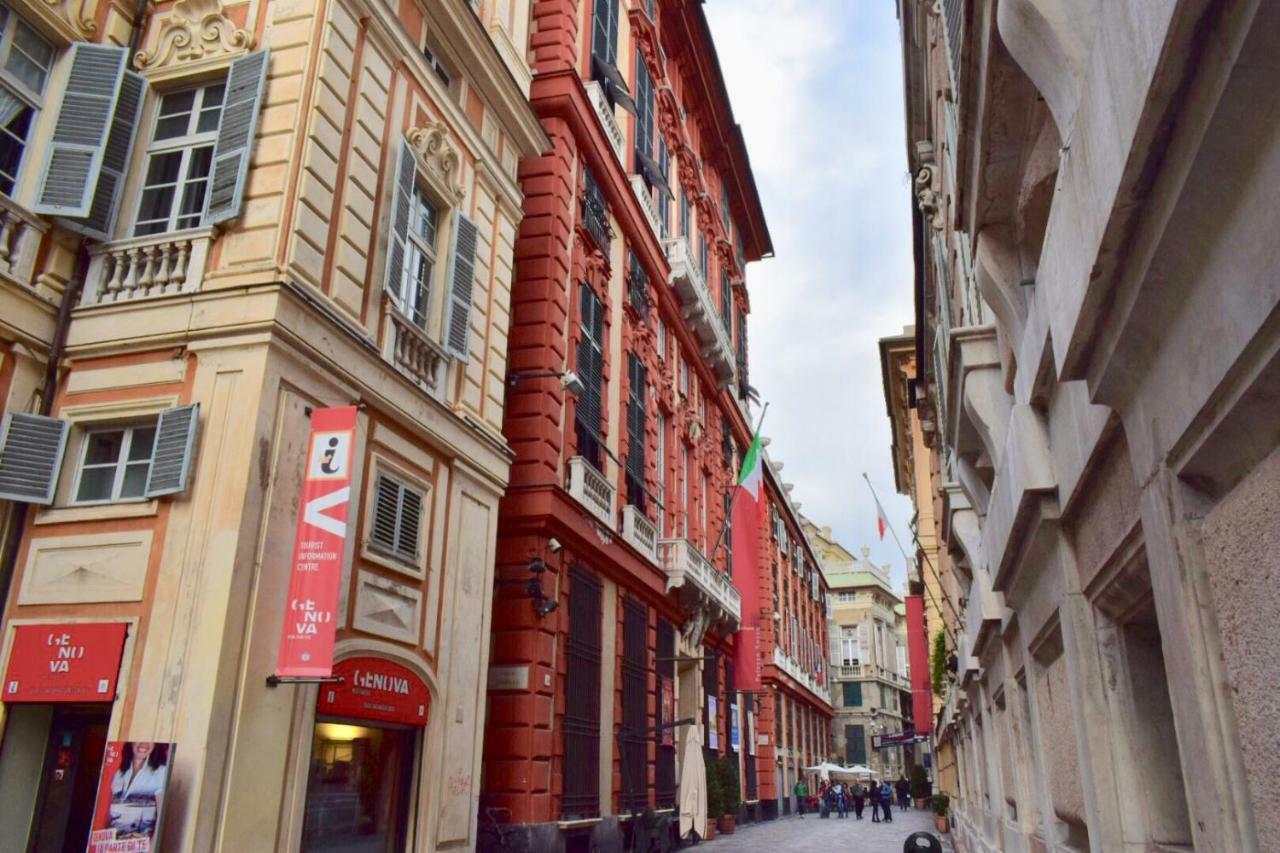 Old Port Apartment 4 Beds 热那亚 外观 照片