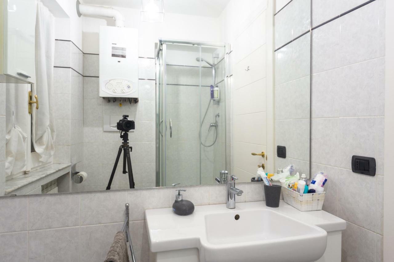Old Port Apartment 4 Beds 热那亚 外观 照片