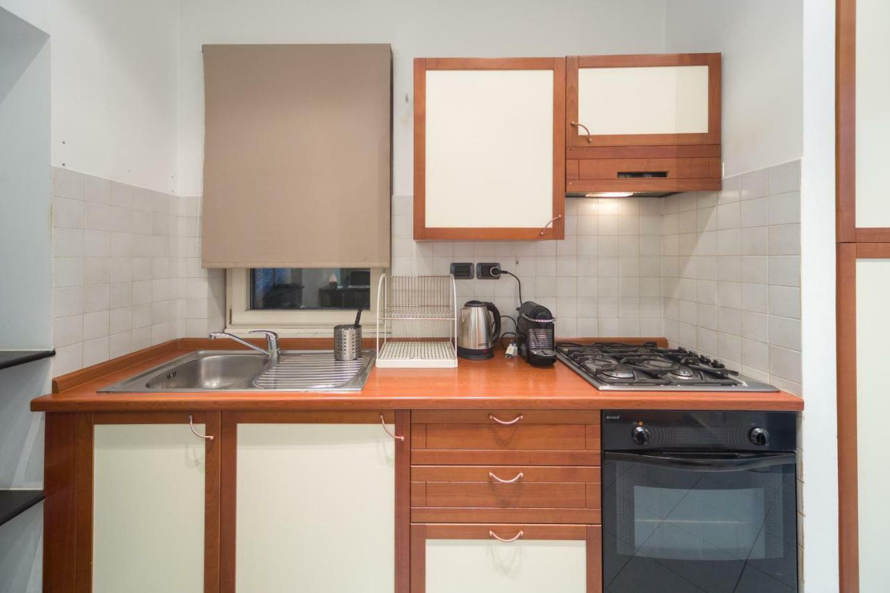 Old Port Apartment 4 Beds 热那亚 外观 照片
